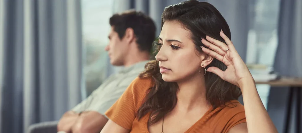 Qu’est-ce qui se joue dans le couple derrière les remarques que les deux partenaires peuvent formuler ?
