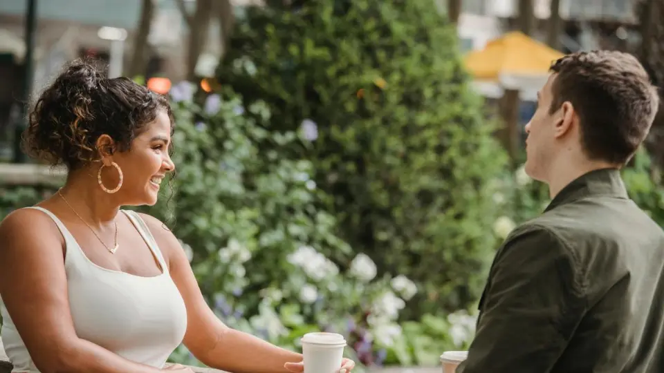 Les principes fondamentaux a garder a lesprit lorsque vous draguez une fille en couple