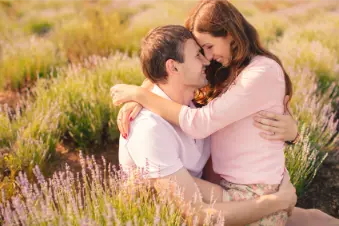 4 astuces infaillibles pour raviver la flamme dans votre couple astuces infaillibles pour raviver la flamme dans votre couple jpe ()