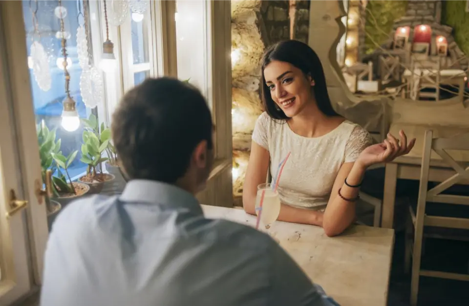 phrases pour draguer une fille en couple