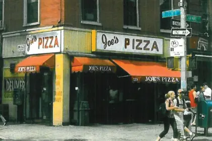 première pizzeria est née à New York en