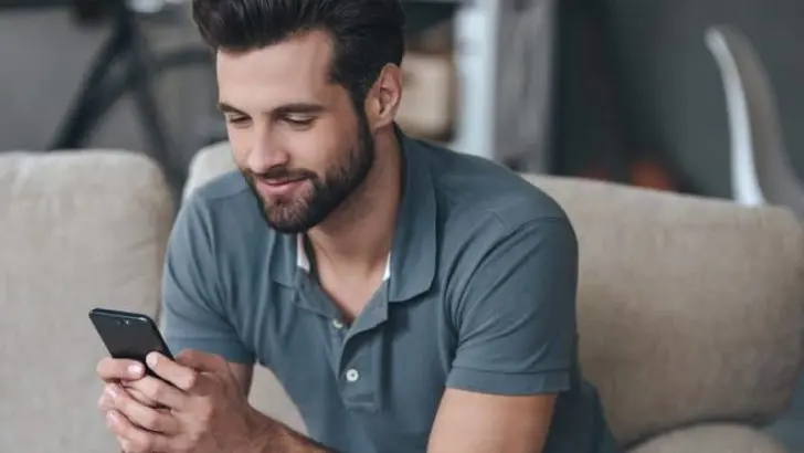 aborder une fille pour la première fois par SMS