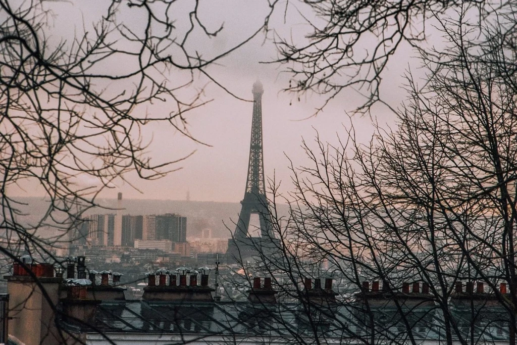 Conditions météo stables mais nuageuses en France pour la journée de demain avec une douceur persistante Conditions météo stables mais nuageuses en France pour la journée de demain avec une douceur persistante